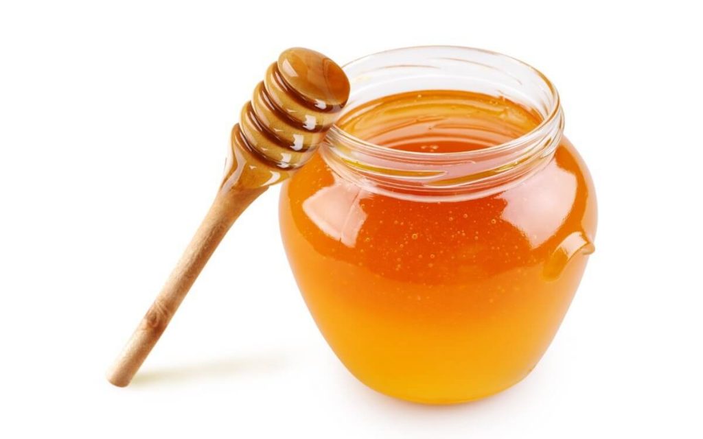 la miel es uno de los mejores remedios caseros para la lechina
