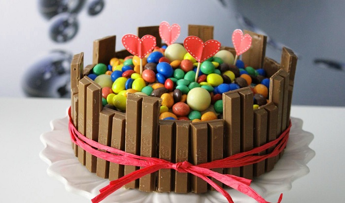 como decorar un pastel con chocolate