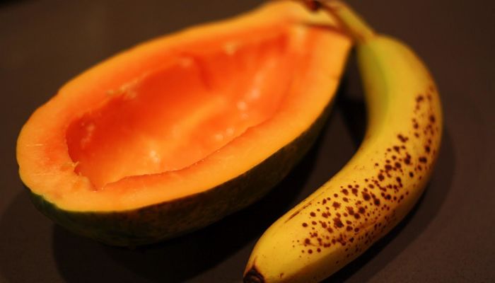 Tratamientos naturales para el cabello de papaya y platano